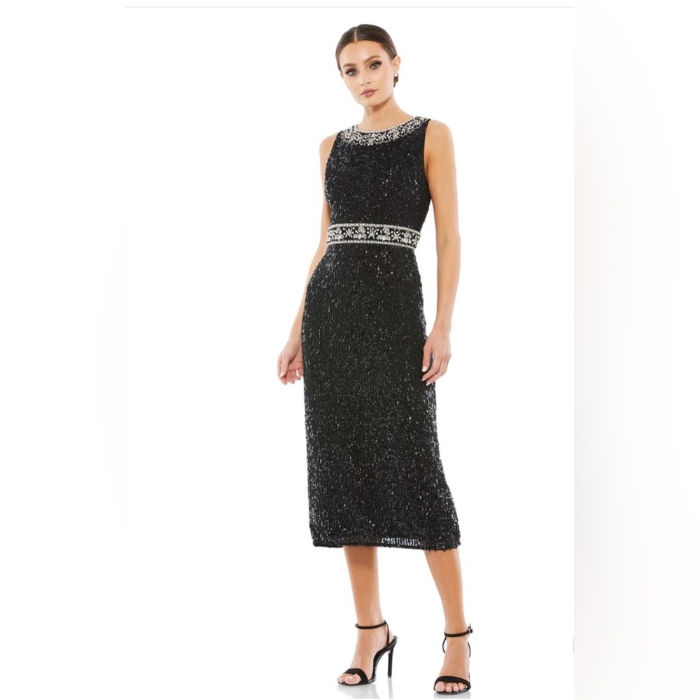 Mac Duggal EMBELLISHED SLEEVELESS HIGH NECK MIDI DRESS